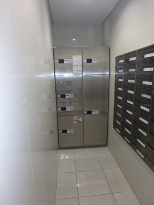 【エントランス】 | リビンコートスタイル昭和町 | リビンコートスタイル昭和町　岡山駅近く