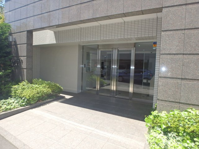 リビンコートスタイル昭和町のエントランス|リビンコートスタイル昭和町　岡山駅近く