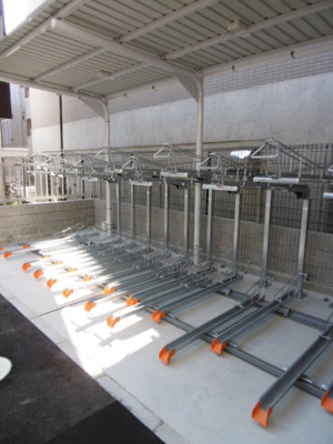 【その他共用部分】 | PLUM VILLAGE | 駐輪場