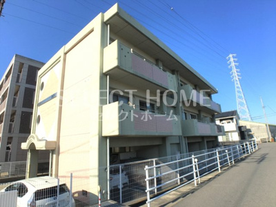 【外観】 | ＲＩＶＥＲＳＩＤＥ　ＩＮＮ柱 | 建物外観を気になさる方へ、見た目の良い物件です