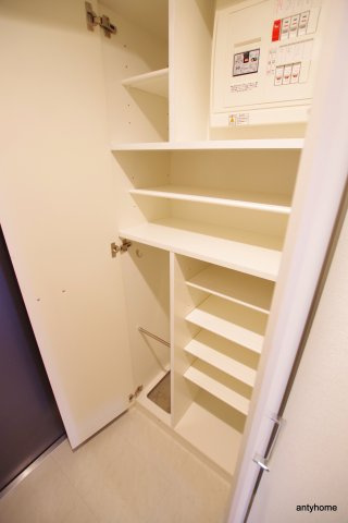 ルクレ京橋　仲介手数料無料の玄関