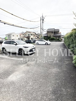 【駐車場】 | アクアヒルズ | 駐車場完備です