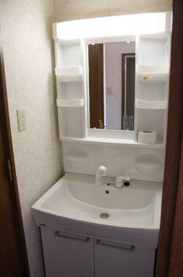 【独立洗面台】 | グリーンヒル原 | 使いやすい独立洗面台です