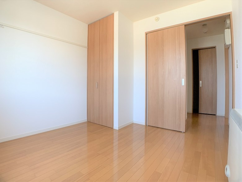 ローザ南仙北の洋室