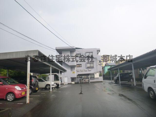 わかくさマンションの外観
