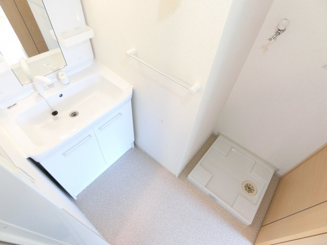 アルファコートの洗面所