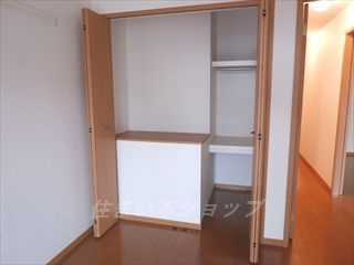 安芸高田市吉田町吉田のアパートの収納|クローゼット