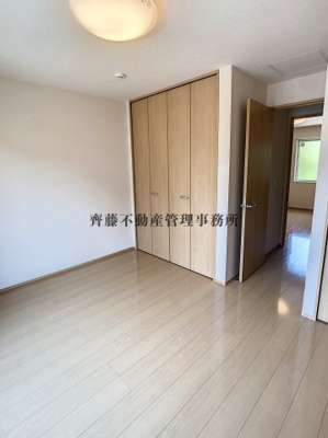 【寝室】 | シャルマン