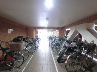 【その他共用部分】 | 駐輪場・バイク置場