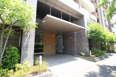 【エントランス】 | コスモ北新横濱ステーションフロント | 横浜市営地下鉄ブルーライン「北新横浜」駅徒歩3分と好立地！