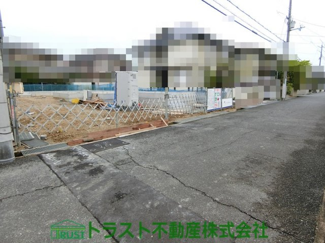 神戸市第4西区樫野台1号地　新築戸建の前面道路含む現地写真