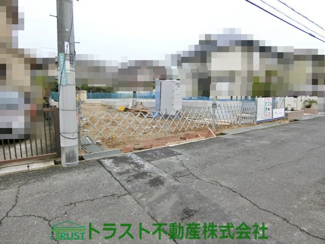 神戸市第4西区樫野台1号地　新築戸建の前面道路含む現地写真