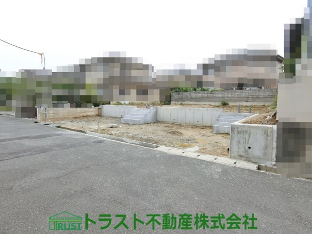 神戸市第5西区樫野台２号地　新築戸建の前面道路含む現地写真