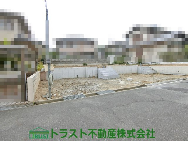 神戸市第5西区樫野台２号地　新築戸建の前面道路含む現地写真