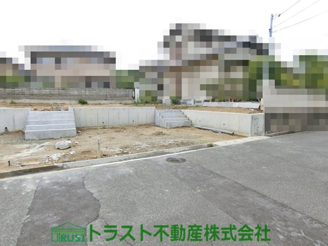 神戸市第5西区樫野台２号地　新築戸建の前面道路含む現地写真