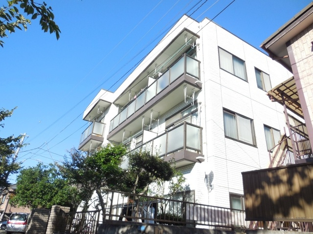 関澤ハイツの外観|２人入居可☆桜並木が目の前☆