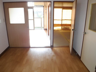 【洋室】 | 関澤ハイツ