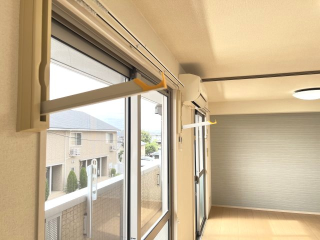 スタースレイプのバルコニー|室内物干し