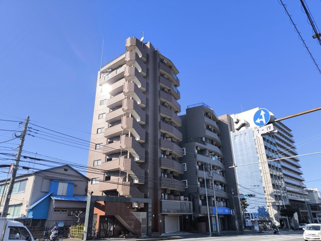 ファインフィールドの外観