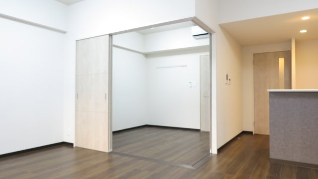 ショウエイ靱の内装