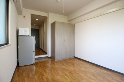 【洋室】 | イーストコート一番館