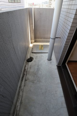 【バルコニー】 | イーストコート一番館