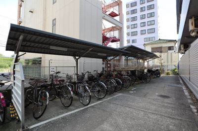 【その他共用部分】 | イーストコート一番館 | 駐輪場
