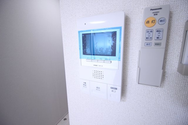【設備】 | フジパレス長栄寺Ⅲ番館 | ☆TVモニター付きインターホン☆