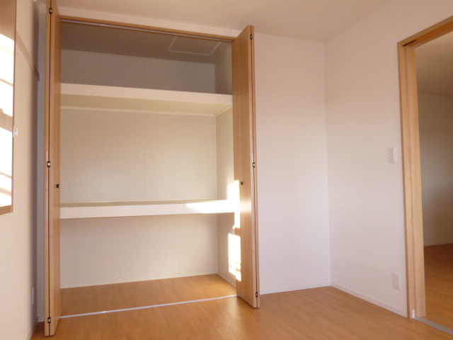 エルメゾン浦田Ｂの洋室