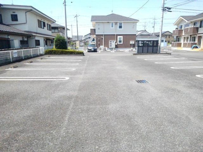 【駐車場】 | エンブレムＤ