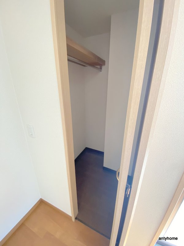 コンフォール南森町　仲介手数料無料の収納