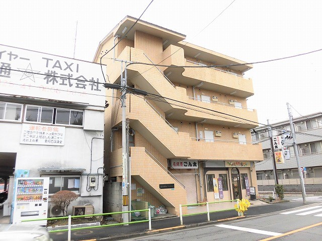 第三耕和マンションの外観