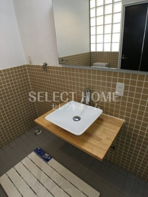 【独立洗面台】 | ＨＡＴＡＹＡアパートメント | 朝の身支度には欠かせない独立洗面化粧台