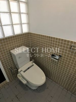 【トイレ】 | ＨＡＴＡＹＡアパートメント | ゆったりとした空間のトイレです