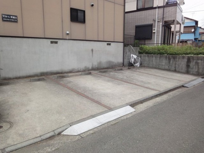 【駐車場】 | ラフォーレ早渕A【SHM】 | 敷地内駐車場有り※空きは都度ご確認ください。