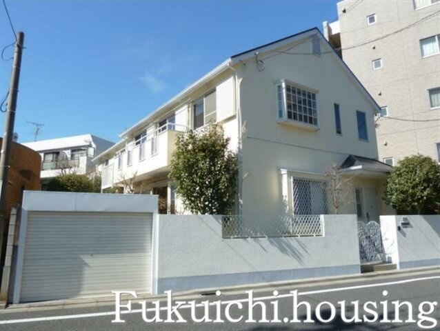 ピアリッジ千歳船橋の外観