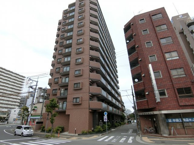 グランプレステージ西明石駅前の外観