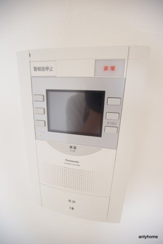 ロイヤルハイツ西淡路パート2　仲介手数料無料のセキュリティ