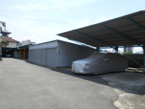 大野屋根付き駐車場の詳細ページ 池田市 石橋の賃貸店舗 テナントはタクホーム
