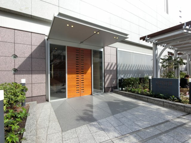 【エントランス】