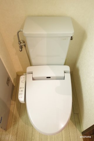 ミールズ新大阪　仲介手数料無料のトイレ