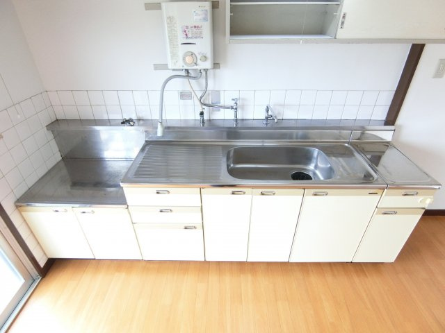 金剛第三住宅214棟のキッチン