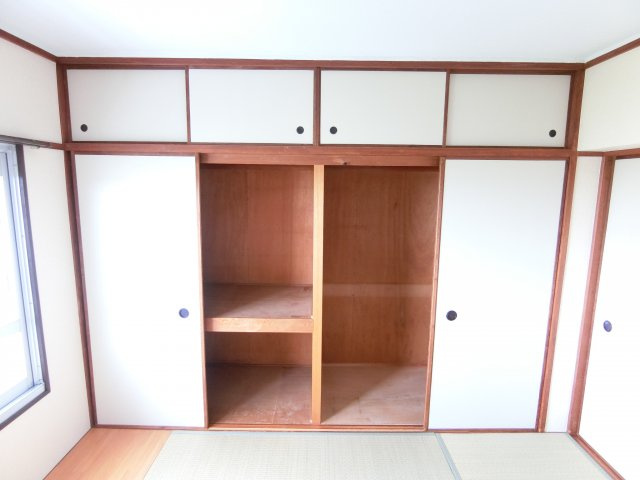 金剛第三住宅214棟の収納