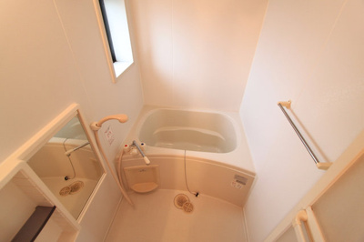 【浴室】 | エルドラード五位堂Ｅ | 日々の疲れを癒すお風呂付です