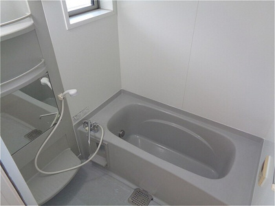 【浴室】 | ルーナピエーナ