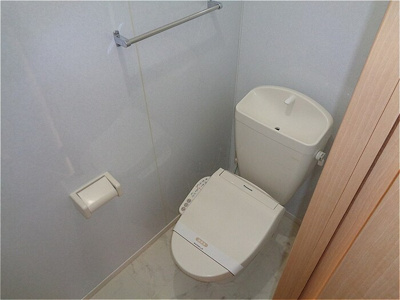 【トイレ】 | ルーナピエーナ