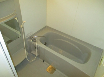 【浴室】 | ルーナピエーナ