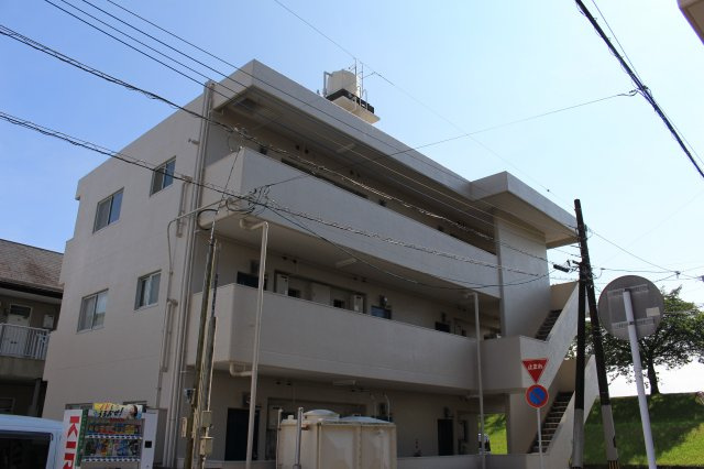 サンシャインハイツＢの外観