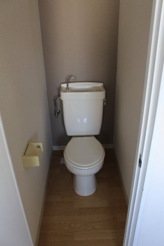 サンシャインハイツＢのトイレ