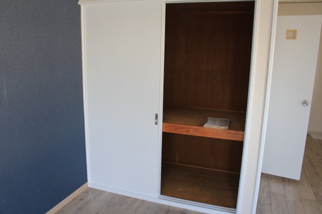 サンシャインハイツＢの収納